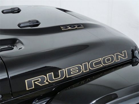 Used 2024 Jeep Wrangler Unlimited Rubicon 392 image 9