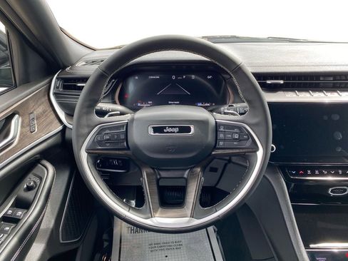 New 2026 Jeep Grand Cherokee L Limited AWD/4WD image 13