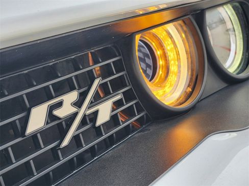 Used 2023 Dodge Challenger R/T Scat Pack image 9