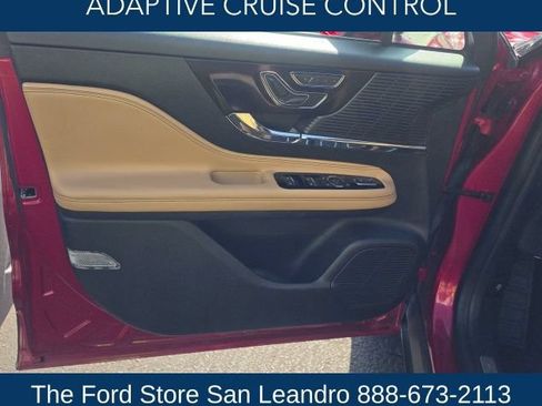 Used 2022 Lincoln Corsair Reserve w/ Elements Package AWD/4WD image 11
