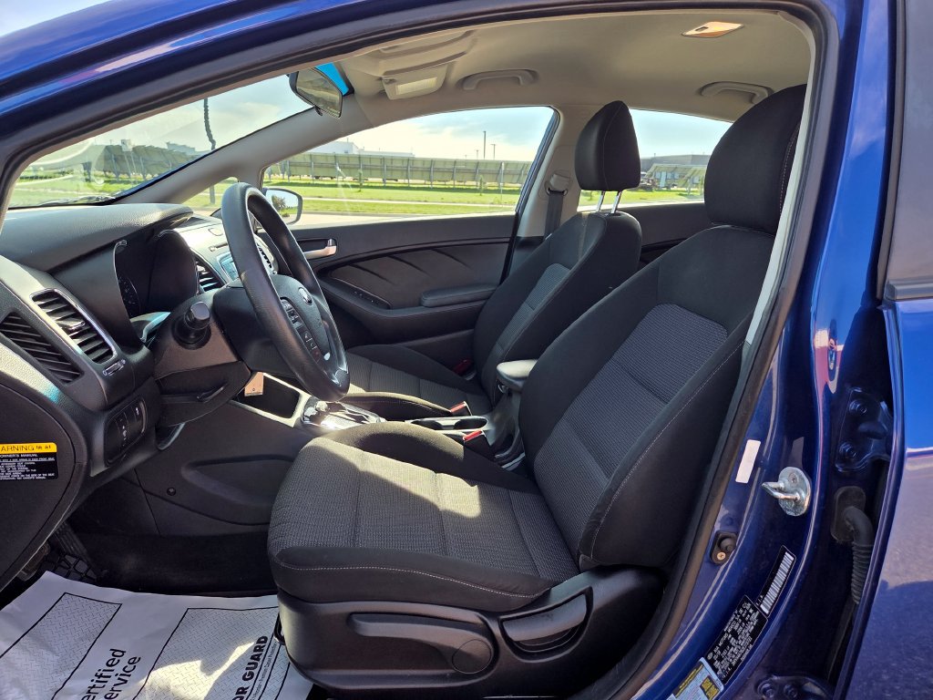 Used 2018 Kia Forte LX w/ LX Rear Camera Package FWD image 8