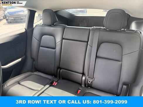 Used 2023 Tesla Model Y Long Range AWD/4WD image 26