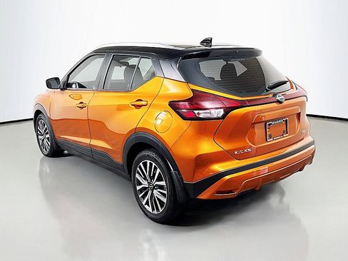 Used 2024 Nissan Kicks SV image 5