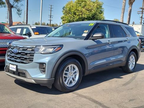 Used 2026 Ford Explorer Active w/ Active Comfort Package RWD image 29