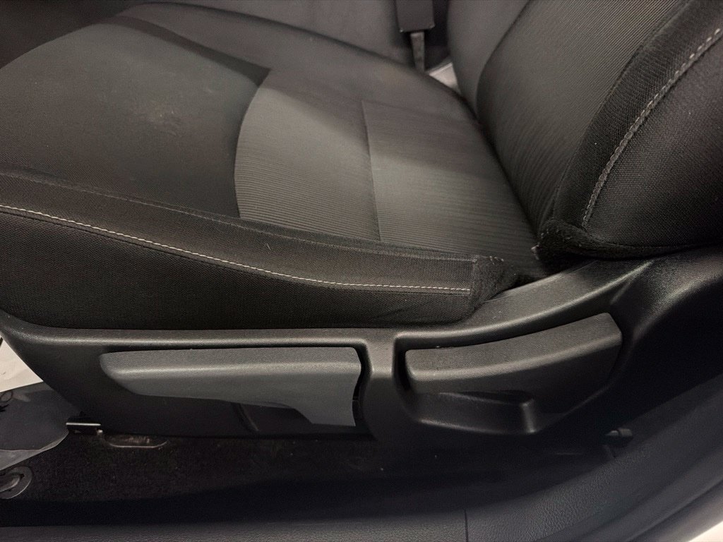 Used 2024 Nissan Sentra SV FWD image 14