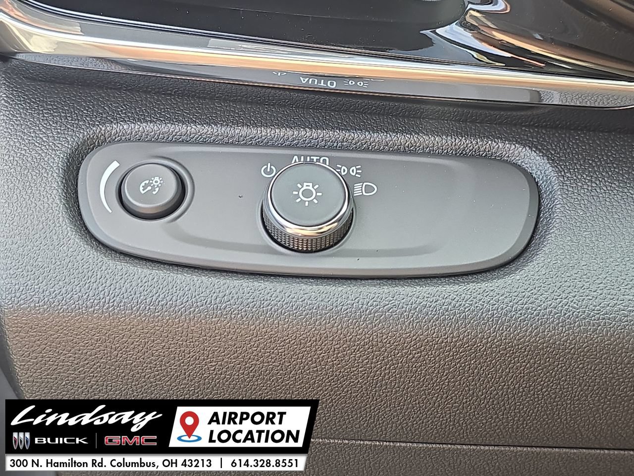 New 2026 Buick Envista Sport Touring w/ Convenience I Package FWD image 18