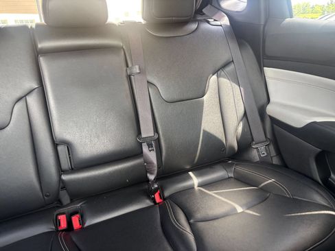 Used 2025 Jeep Compass Limited AWD/4WD image 37