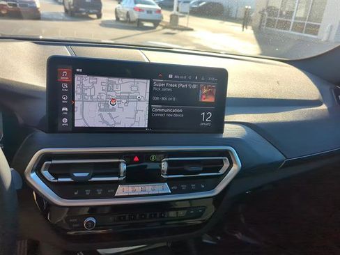 Certified 2023 BMW X3 xDrive30i w/ Premium Package image 17