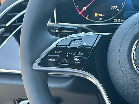 New 2026 Mercedes-Benz E 450 4MATIC Sedan image 27