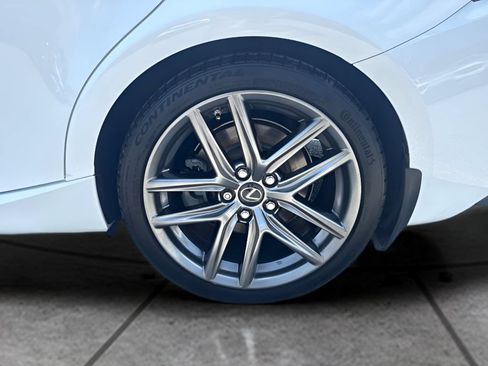 Used 2016 Lexus IS 200t w/ F Sport Package RWD image 20