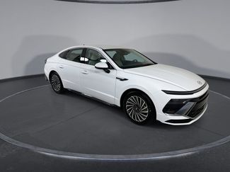 Certified 2025 Hyundai Sonata SEL FWD video 2