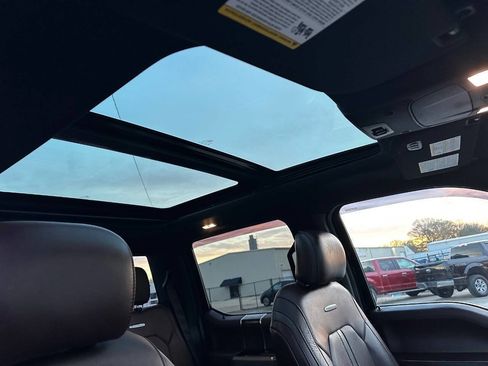 Used 2016 Ford F150 Platinum w/ Equipment Group 701A Luxury image 41