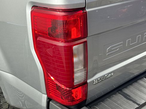 Used 2022 Ford F350 XLT w/ XLT Premium Package image 33