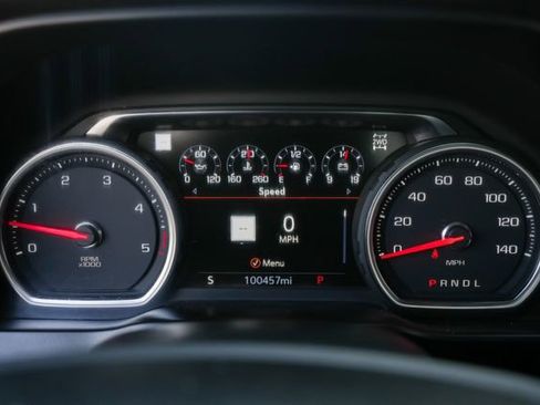 Used 2022 Chevrolet Silverado 3500 High Country image 41