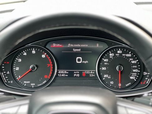 Used 2023 Audi Q5 2.0T Premium image 14