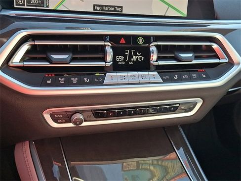 Used 2023 BMW X5 xDrive45e w/ M Sport Package image 19