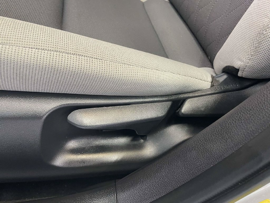Certified 2025 Toyota Corolla LE FWD image 11