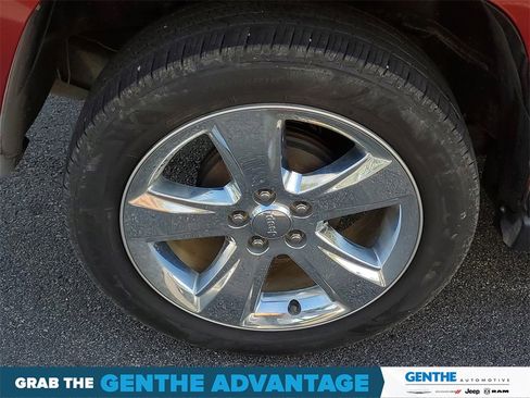 Used 2017 Jeep Compass Latitude image 5