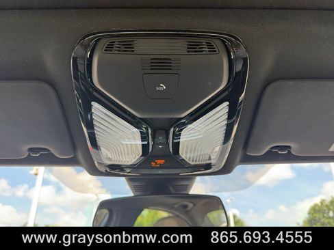 Used 2021 BMW 330i xDrive Sedan w/ Premium Package AWD/4WD image 29