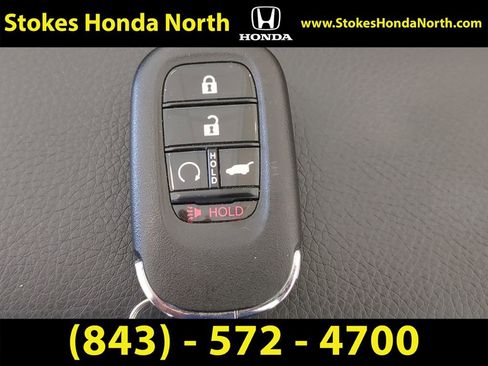 Certified 2024 Honda Pilot Elite image 32