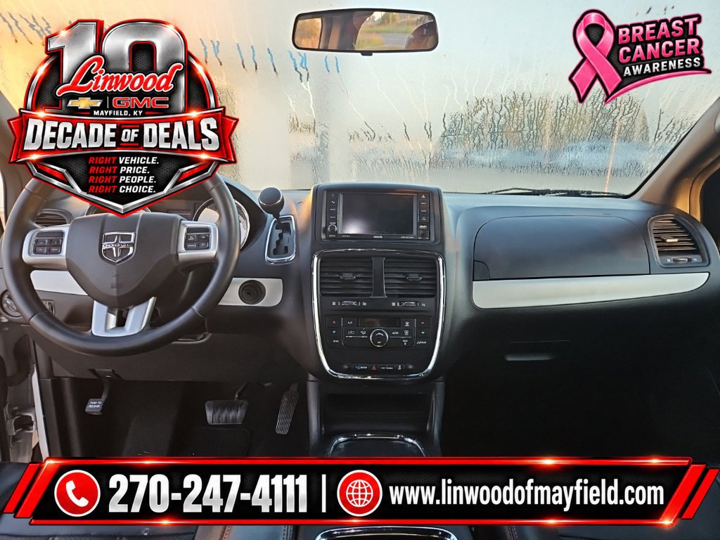 Used 2014 Dodge Grand Caravan R/T FWD image 13