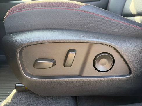 Used 2026 Chevrolet Equinox RS w/ Convenience Package III AWD/4WD image 28