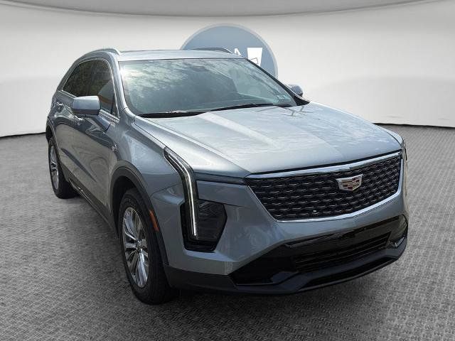 Used 2024 Cadillac XT4 Premium Luxury AWD/4WD image 1