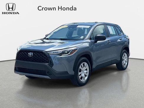 Used 2024 Toyota Corolla Cross L AWD/4WD image 1
