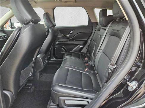 Used 2025 Lincoln Corsair FWD image 14