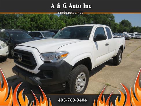 Used 2022 Toyota Tacoma SR AWD/4WD image 1