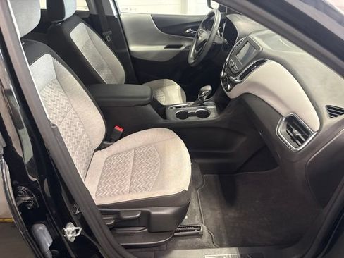 Used 2024 Chevrolet Equinox LS w/ LS Convenience Package FWD image 37
