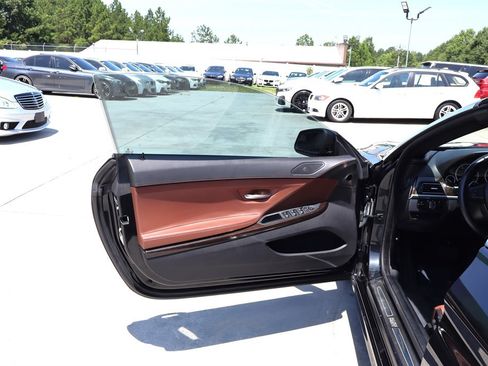 Used 2013 BMW 650i Convertible RWD image 41