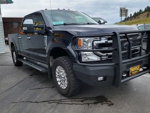 Used 2021 Ford F250 Lariat w/ Lariat Ultimate Package image 4