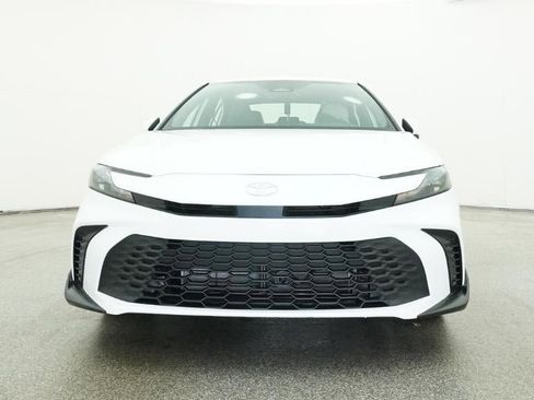 New 2026 Toyota Camry SE image 31