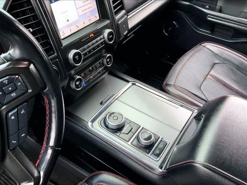 Used 2019 Ford Expedition Limited w/ Equipment Group 303A image 16