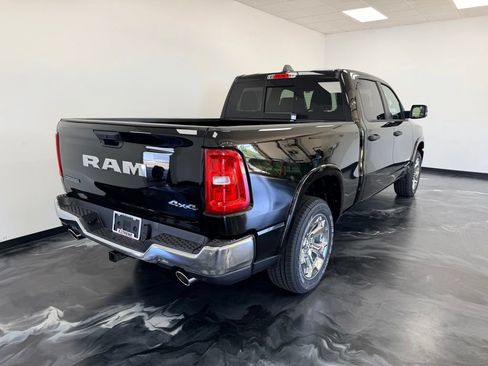 New 2026 RAM 1500 4x4 Crew Cab image 23