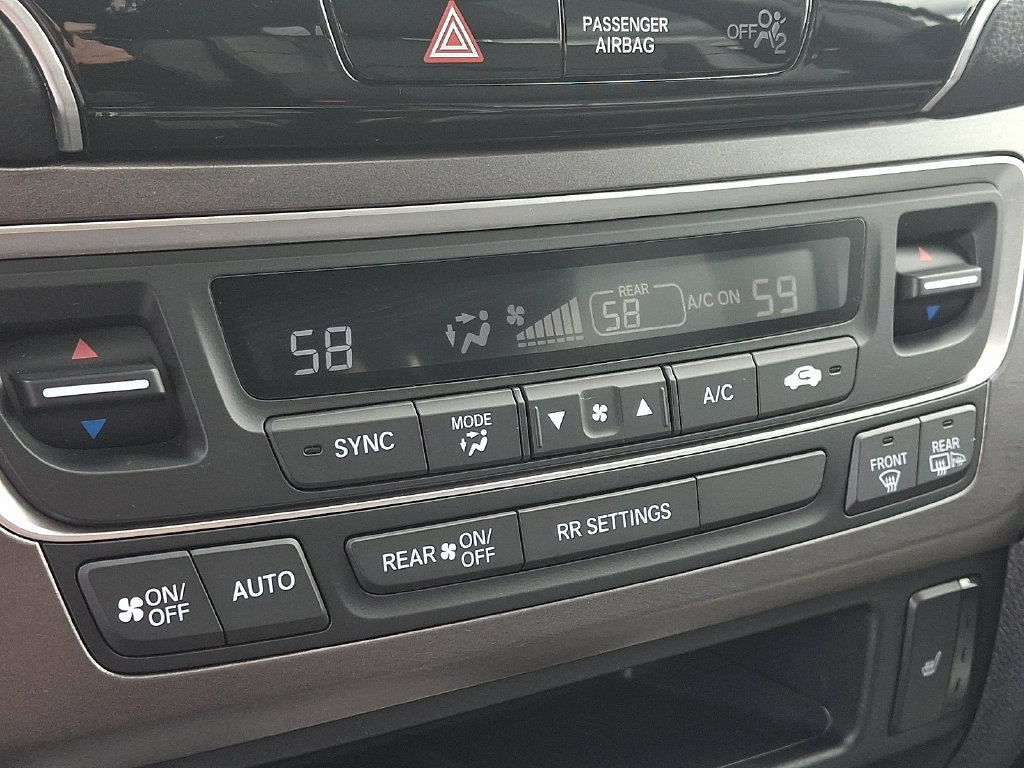 Used 2023 Honda Passport EX-L image 16