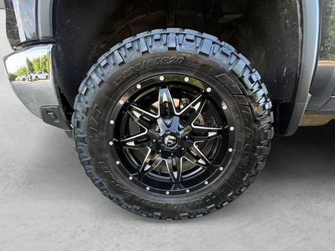 Used 2024 Chevrolet Silverado 2500 LTZ AWD/4WD image 29