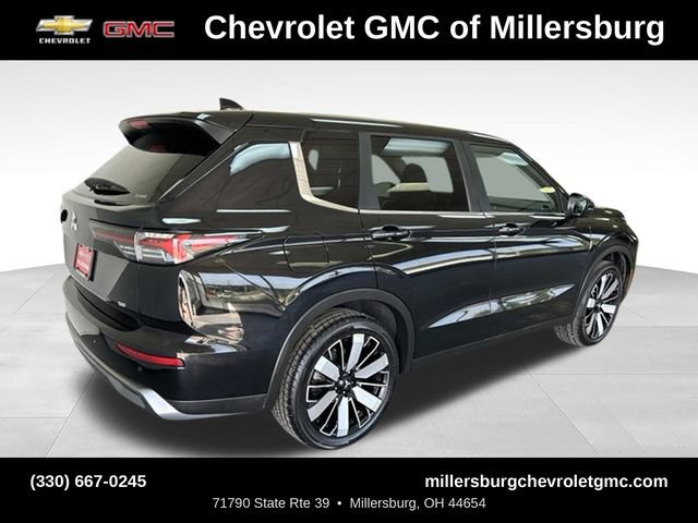 Used 2025 Mitsubishi Outlander SE AWD/4WD image 4