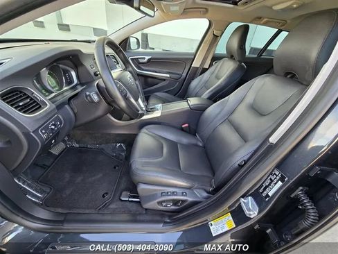 Used 2015 Volvo V60 T5 Premier image 11