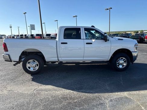 New 2026 RAM 2500 Tradesman AWD/4WD image 6