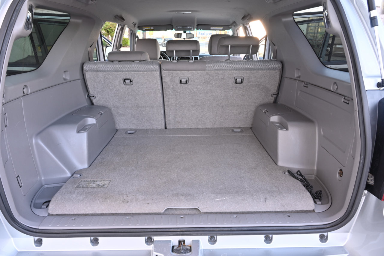 Used 2008 Toyota 4Runner SR5 RWD image 17