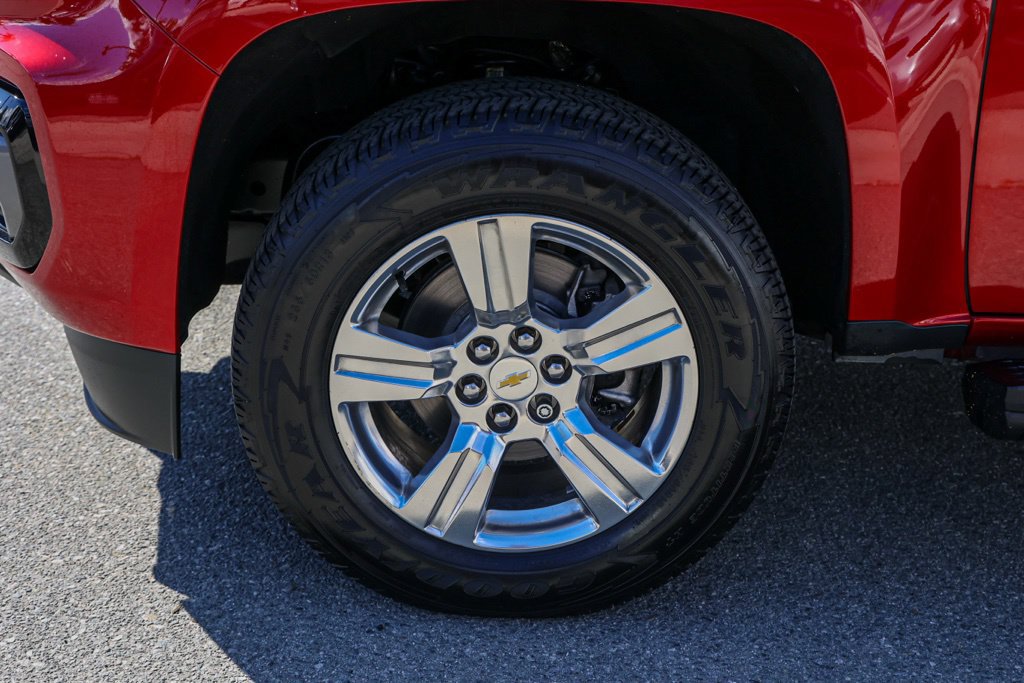 Used 2021 Chevrolet Colorado LT w/ Luxury Package RWD image 12