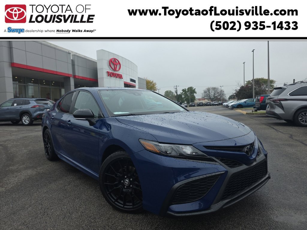 Certified 2023 Toyota Camry SE w/ Convenience Package FWD image 1