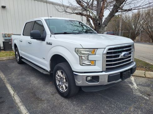 Used 2015 Ford F150 XLT w/ Equipment Group 302A Luxury image 3