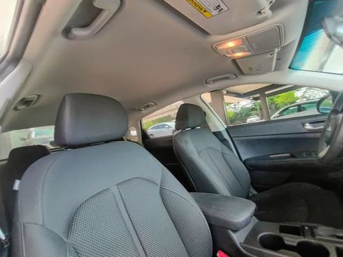Used 2020 Kia Optima LX FWD image 48