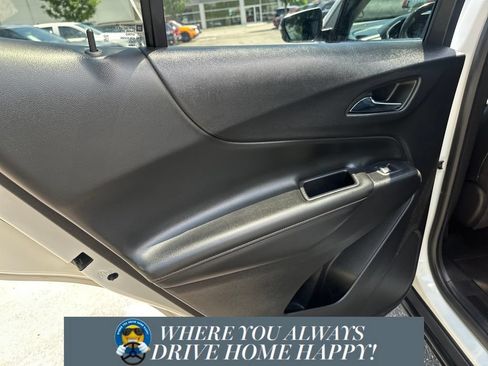 Used 2019 Chevrolet Equinox Premier FWD image 27