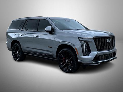 Used 2025 Cadillac Escalade V w/ LPO, ONYX Package AWD/4WD image 3