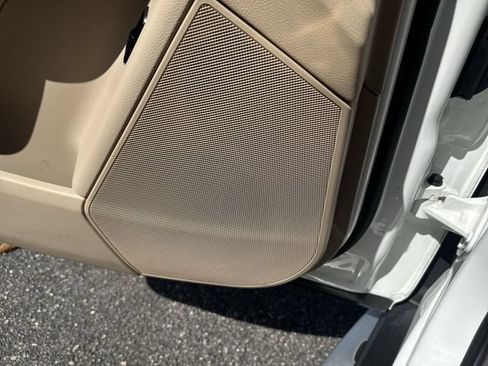 Used 2018 Mercedes-Benz GLE 350 4MATIC image 28