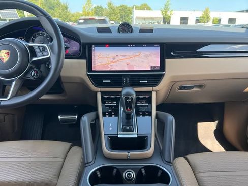 Used 2021 Porsche Cayenne S AWD/4WD image 15